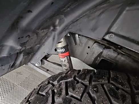 Used 2022 Jeep Gladiator Rubicon w/ Cold Weather Group image 48