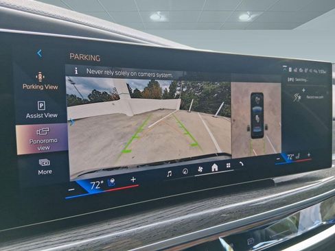 Used 2026 BMW i7 eDrive50 w/ M Sport Package RWD image 23
