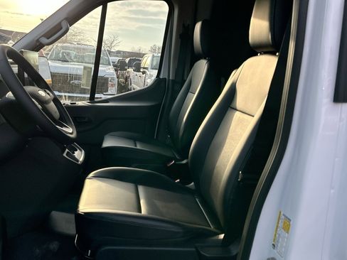 New 2026 Ford Transit 250 148 Medium Roof w/ Load Area Protection Package image 13