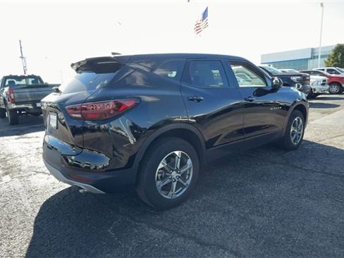 Used 2023 Chevrolet Blazer LT w/ LPO, Floor Liner Package image 8