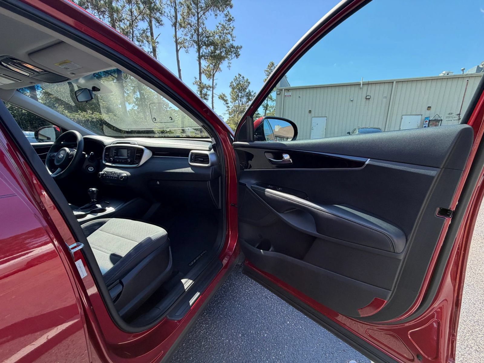 Used 2017 Kia Sorento FWD image 20