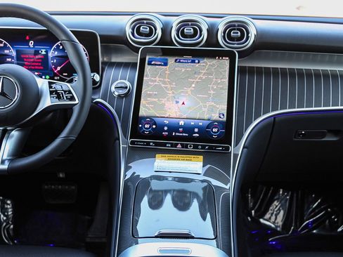 New 2026 Mercedes-Benz GLC 300 4MATIC image 13