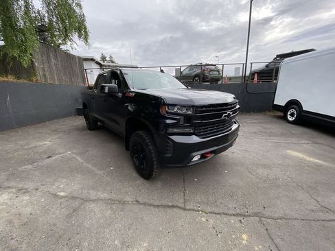 Used 2021 Chevrolet Silverado 1500 LT Trail Boss w/ Convenience Package II AWD/4WD image 8