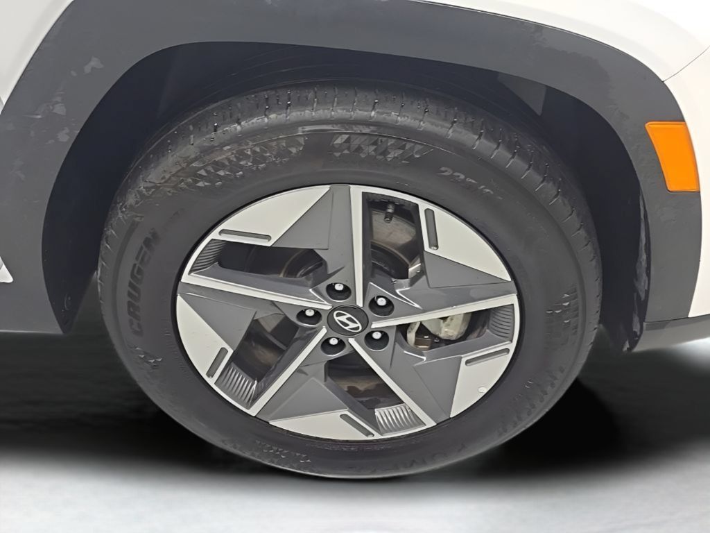 Certified 2025 Hyundai Tucson SEL AWD/4WD image 42