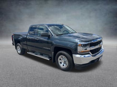 Used 2018 Chevrolet Silverado 1500 LS w/ Trailering Package AWD/4WD image 8