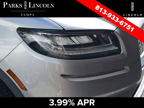 Used 2022 Lincoln Nautilus Reserve w/ Equipment Group 201A image 14