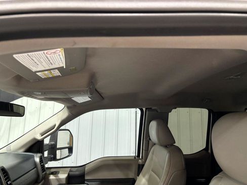 Used 2019 Ford F250 2WD SuperCab Super Duty image 15