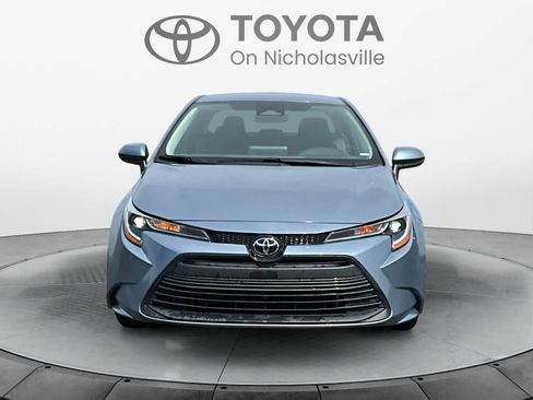 Used 2024 Toyota Corolla LE image 9