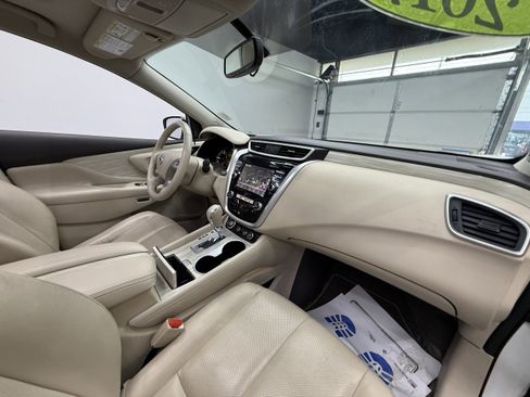 Used 2017 Nissan Murano Platinum image 22