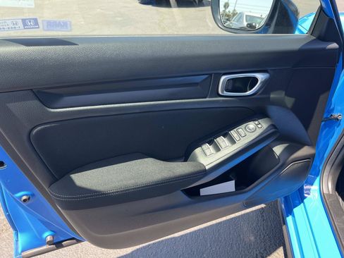 Certified 2024 Honda Civic Sport image 6