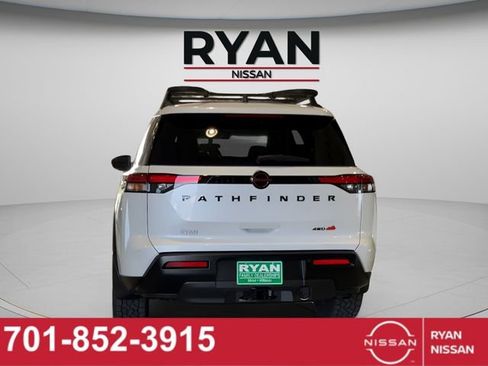 New 2026 Nissan Pathfinder Rock Creek w/ Rock Creek Premium Package AWD/4WD image 4