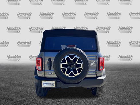 Used 2024 Ford Bronco Big Bend image 9