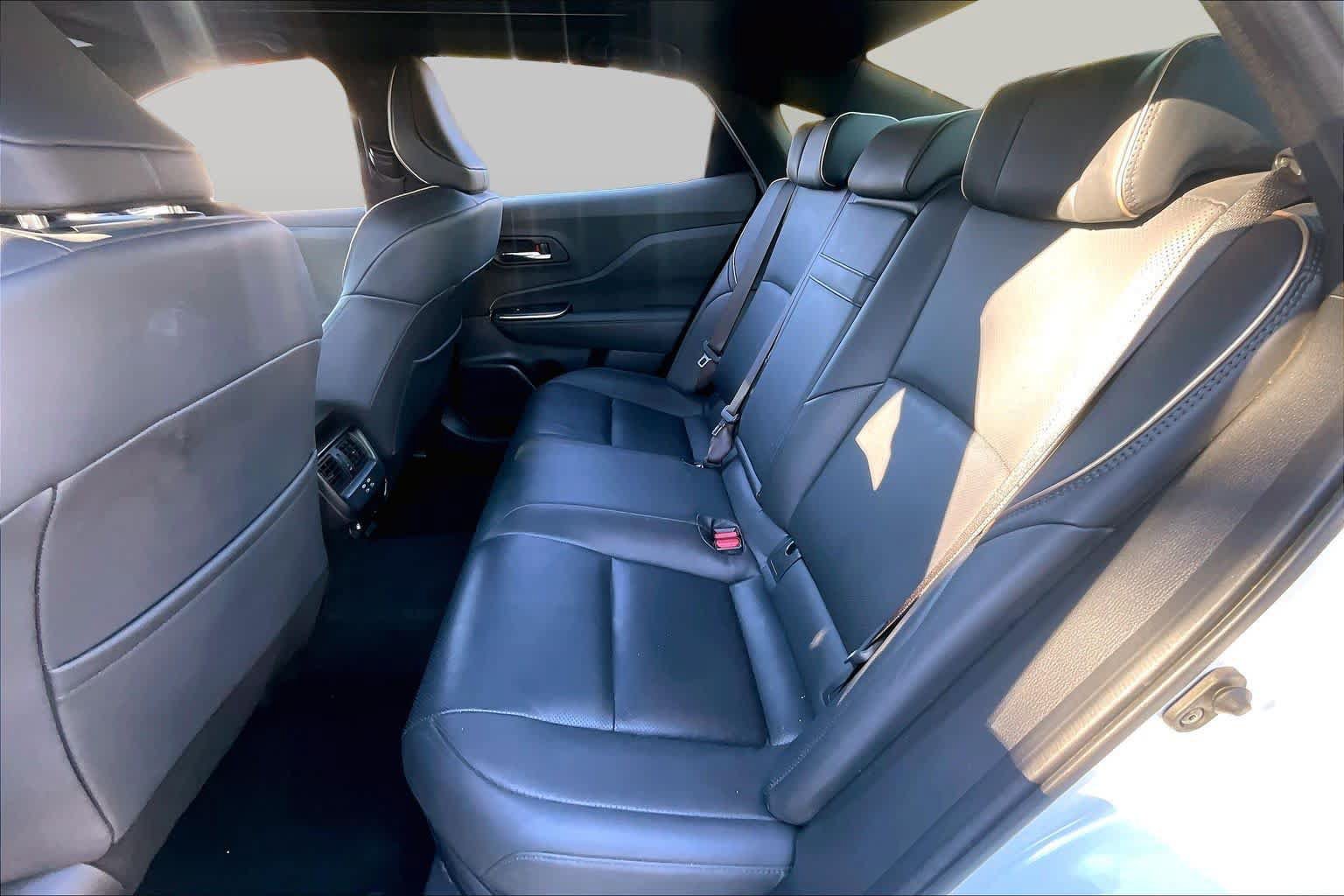 Used 2023 Toyota Crown AWD/4WD image 20