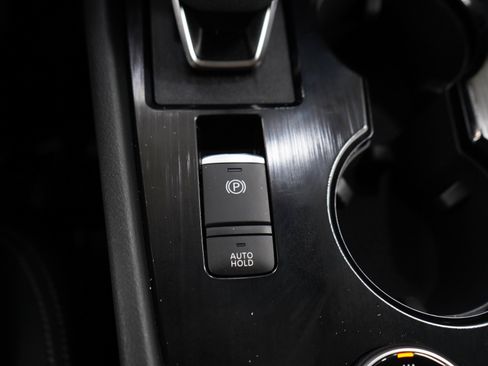 Used 2026 Nissan Rogue SV AWD/4WD image 25