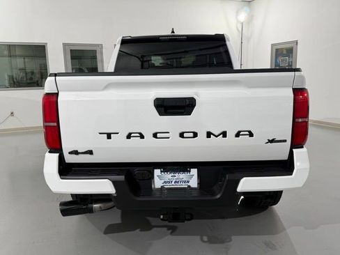 New 2025 Toyota Tacoma SR5 image 5