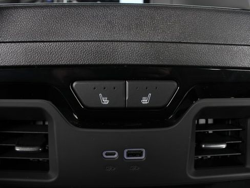 New 2026 GMC Sierra 1500 AT4 w/ AT4 Premium Package image 22