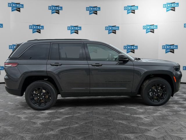 New 2026 Jeep Grand Cherokee Altitude AWD/4WD image 6