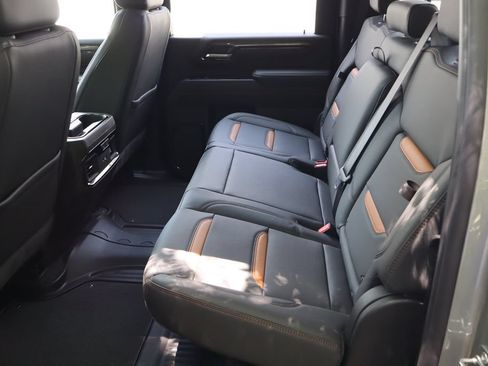 New 2026 GMC Sierra 2500 AT4 w/ AT4 Premium Plus Package AWD/4WD image 23
