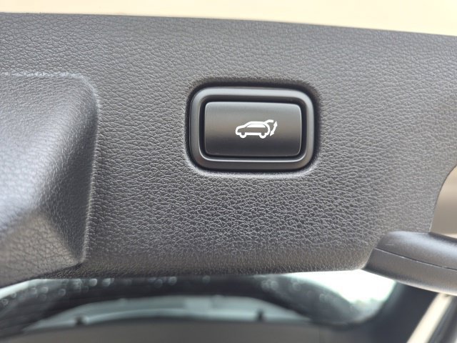 Used 2023 Kia Sportage X-Line w/ X-Line Premium Package AWD/4WD image 12