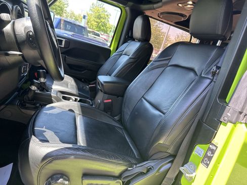 Used 2021 Jeep Wrangler Sport AWD/4WD image 13