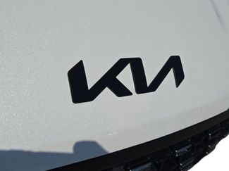 New 2026 Kia Carnival SX Prestige video 4