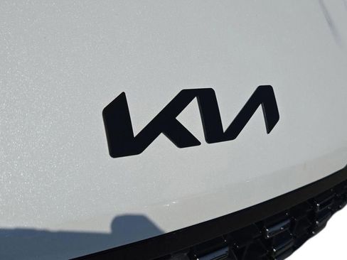 New 2026 Kia Carnival SX Prestige image 4