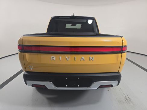Used 2022 Rivian R1T Launch Edition AWD/4WD image 4