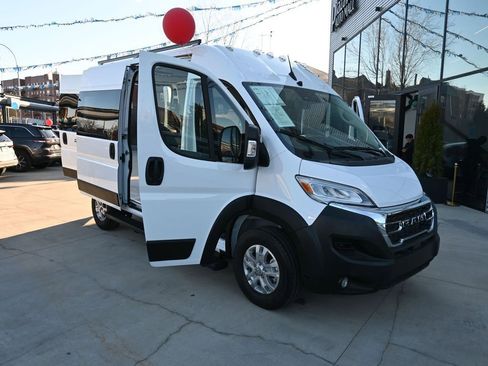 Used 2025 RAM ProMaster 1500 w/ Quick Order Package 22G SLT image 45