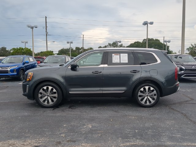 Used 2022 Kia Telluride EX w/ EX Premium Package FWD image 8