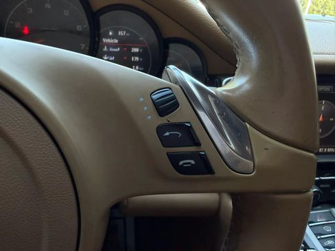 Used 2014 Porsche Panamera RWD image 27