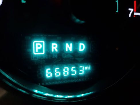 Used 2018 Jeep Wrangler Unlimited Sport S image 17