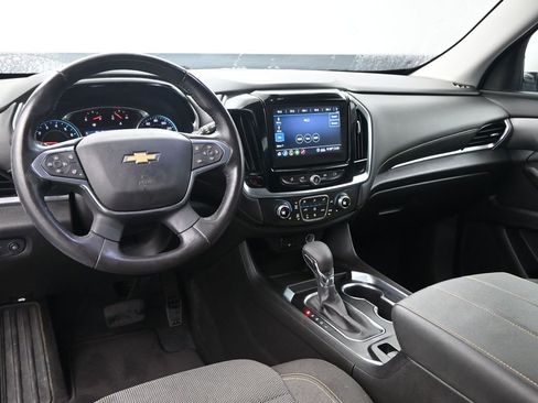 Used 2021 Chevrolet Traverse LT image 29