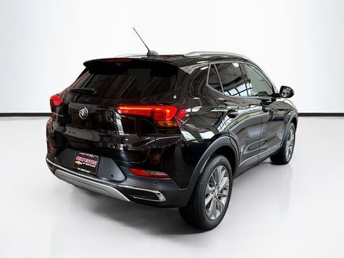 Used 2022 Buick Encore GX Essence w/ Advanced Technology Package AWD/4WD image 6