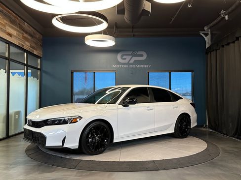 Used 2026 Honda Civic Sport image 7