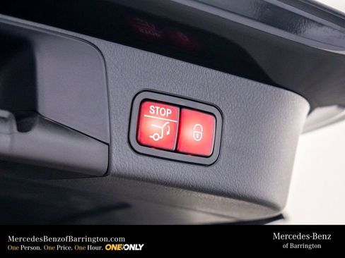 New 2026 Mercedes-Benz GLB 250 4MATIC image 38