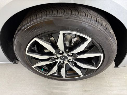 Used 2024 Chevrolet Malibu RS FWD image 13