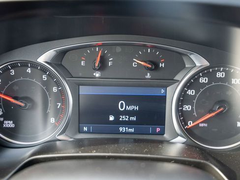 Used 2025 Chevrolet Blazer LT image 23