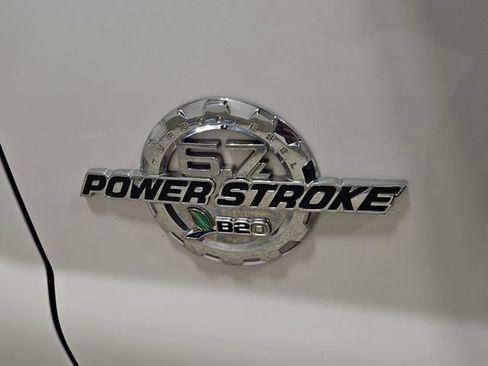 Used 2011 Ford F250 Lariat w/ Lariat Interior Pkg AWD/4WD image 38