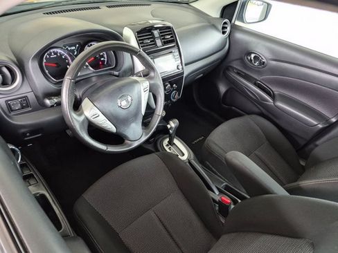 Used 2017 Nissan Versa SV w/ SV Special Edition Package FWD image 10