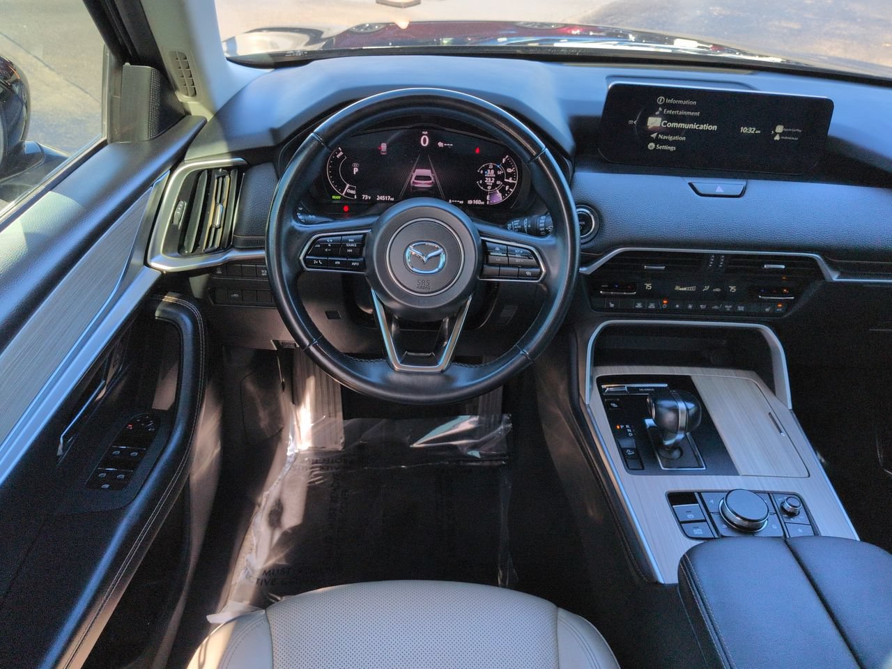 Used 2024 MAZDA CX-90 Plug-In Hybrid w/ Preferred AWD/4WD image 15