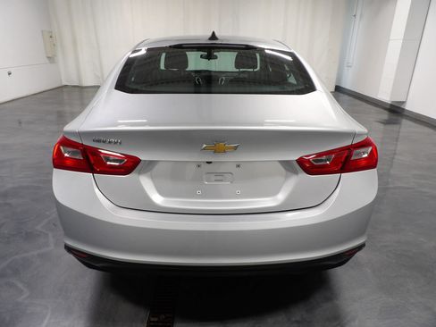 Used 2020 Chevrolet Malibu LS FWD image 5