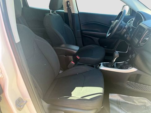 Used 2019 Jeep Compass Sport AWD/4WD image 27