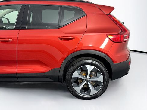 Used 2023 Volvo XC40 B5 Ultimate AWD/4WD image 43