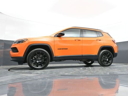New 2026 Jeep Compass Latitude AWD/4WD image 40