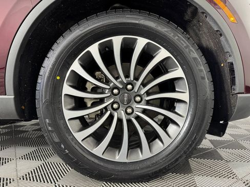 Used 2022 Lincoln Aviator Reserve w/ Elements Package Plus image 53