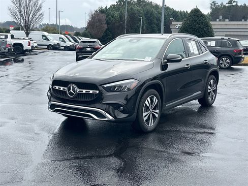 Certified 2026 Mercedes-Benz GLA 250 image 3