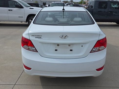 Used 2014 Hyundai Accent GLS image 4
