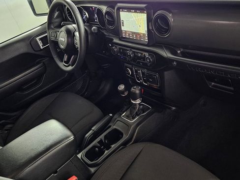 Used 2023 Jeep Wrangler Unlimited w/ 8.4" Radio Group image 31