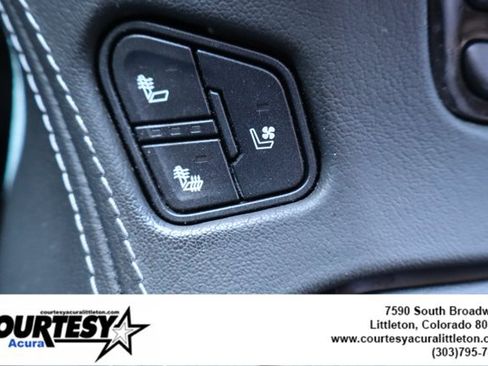 Used 2019 Chevrolet Tahoe Premier AWD/4WD image 19
