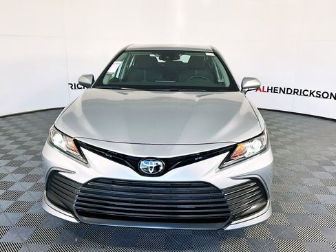 Certified 2023 Toyota Camry LE image 8